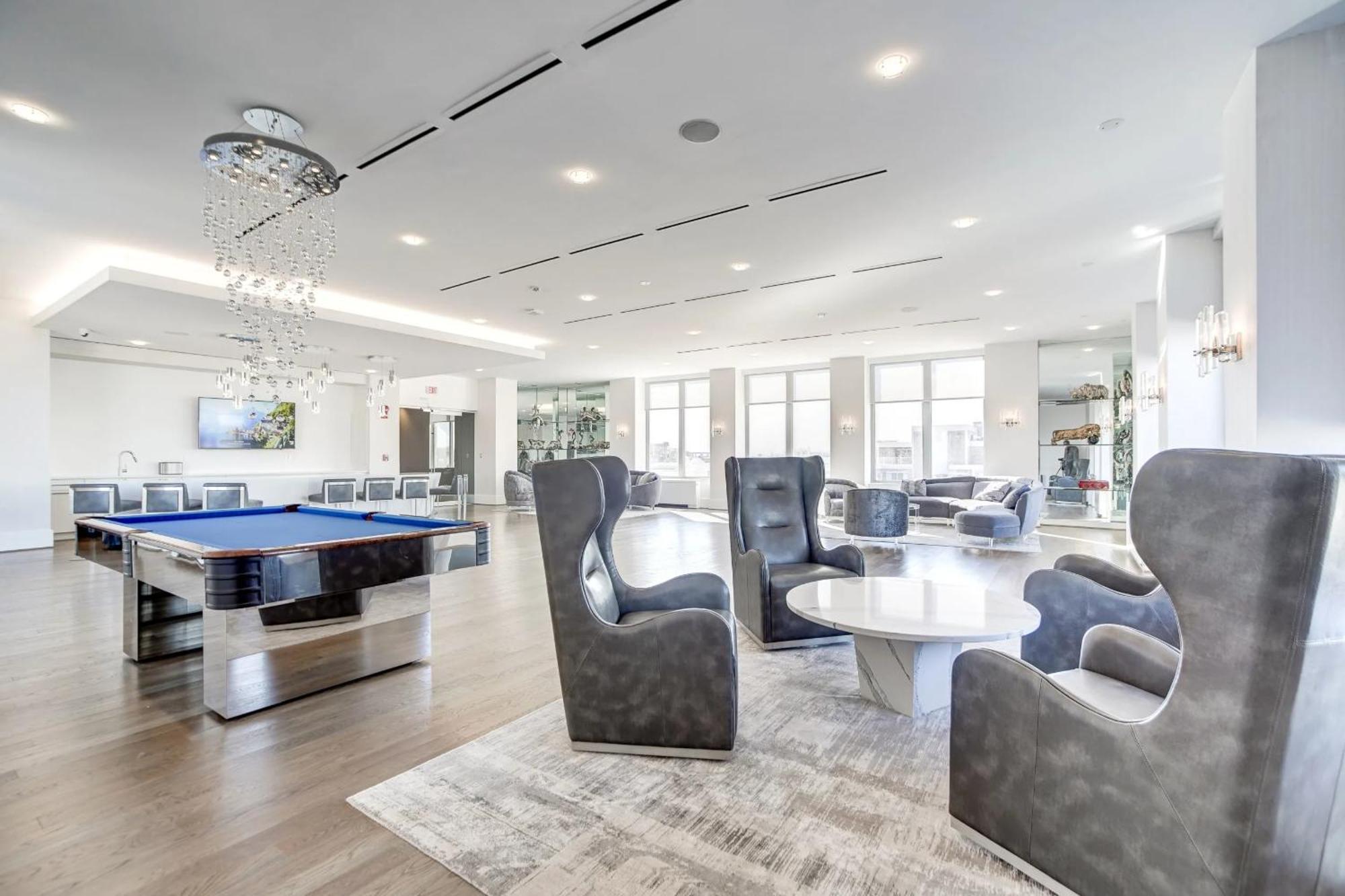 Sensational Condominium @Crystal City Arlington Exterior foto